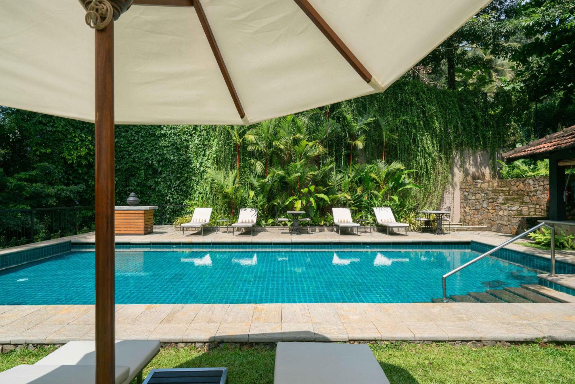 Taru Villas Kandy Exterior photo
